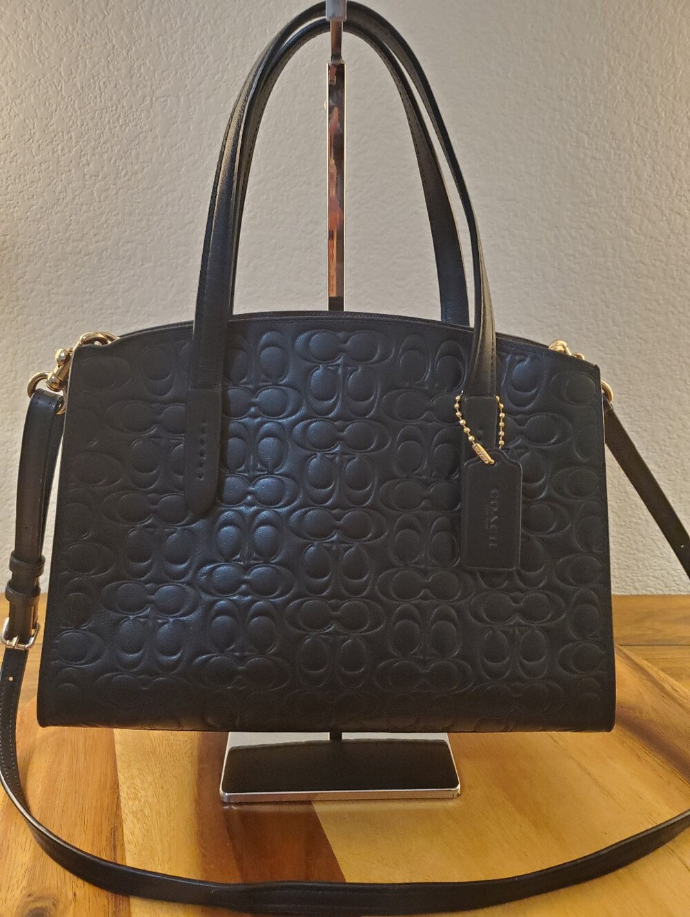 COACH CHARLIE CARRYALL 28 IN PERFECT LIKE NEW CONDITION!